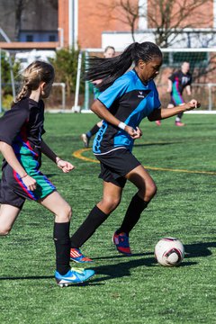 Bild 268 - B-Juniorinnen SV Henstedt-Ulzburg - MTSV Olympia Neum�nster : Ergebnis: 0:4